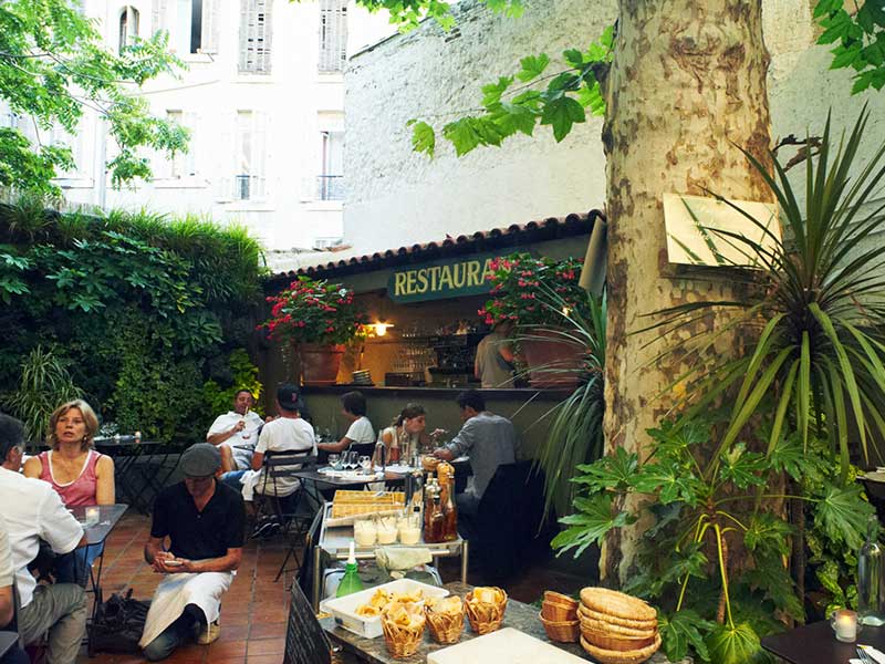 terrasse du restaurant la cantinetta Marseille