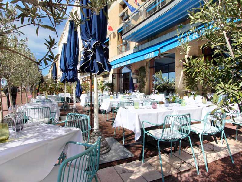 Terrasse du restaurant le relais à Marseille
