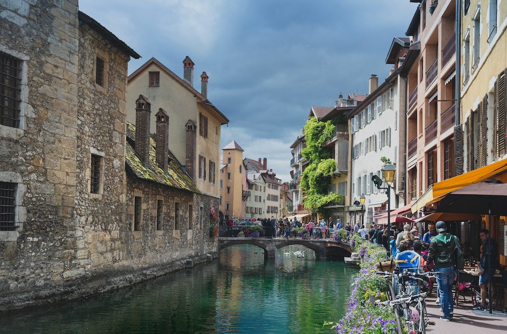 Les incontournables d’Annecy : découvrez la Venise des Alpes